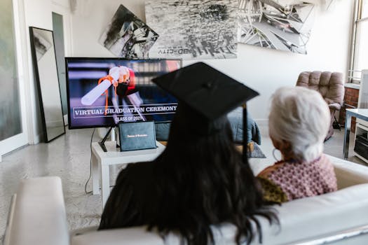 image of a virtual family gathering